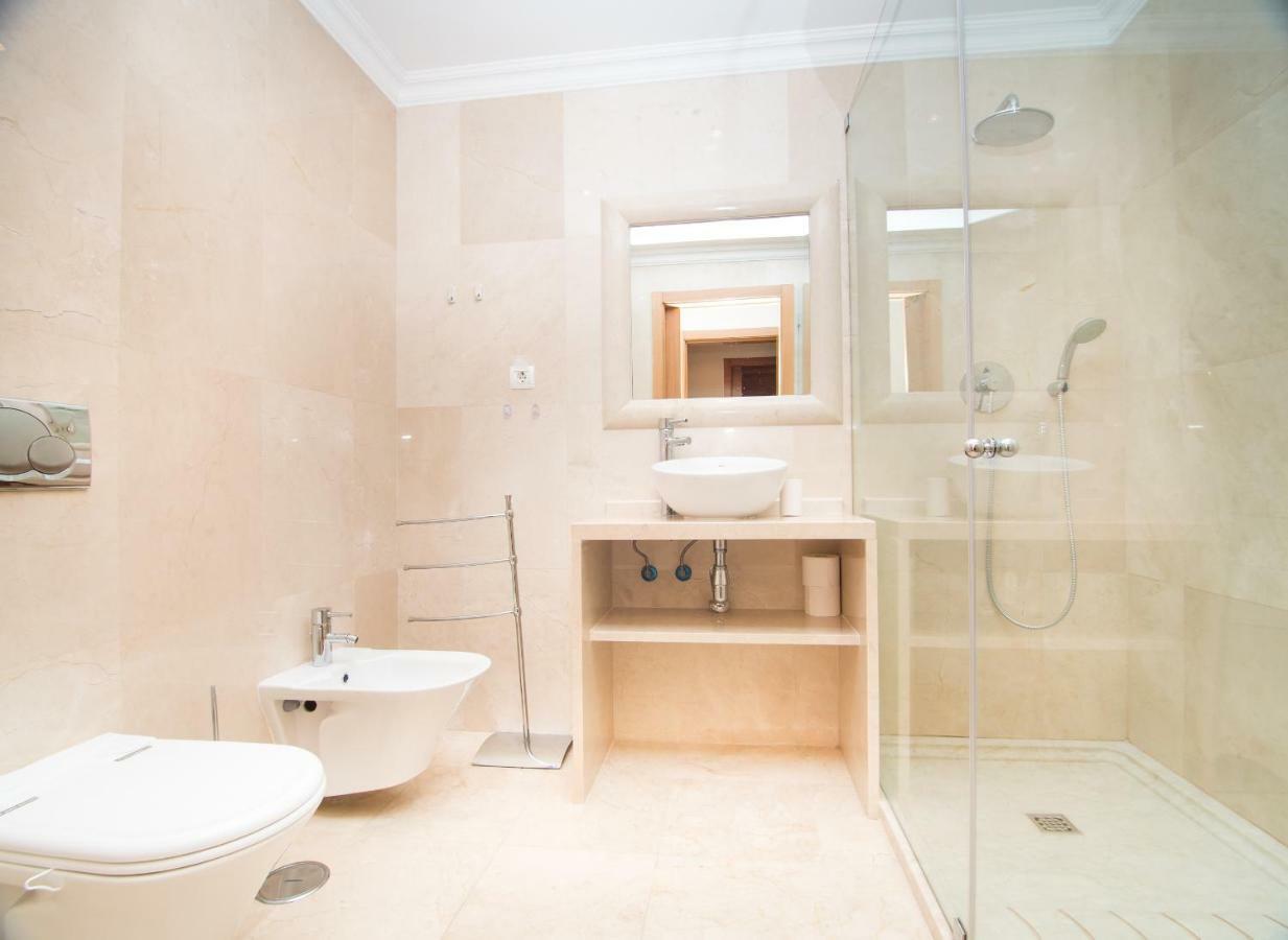 Panorama Apartment ลากอส ภายนอก รูปภาพ